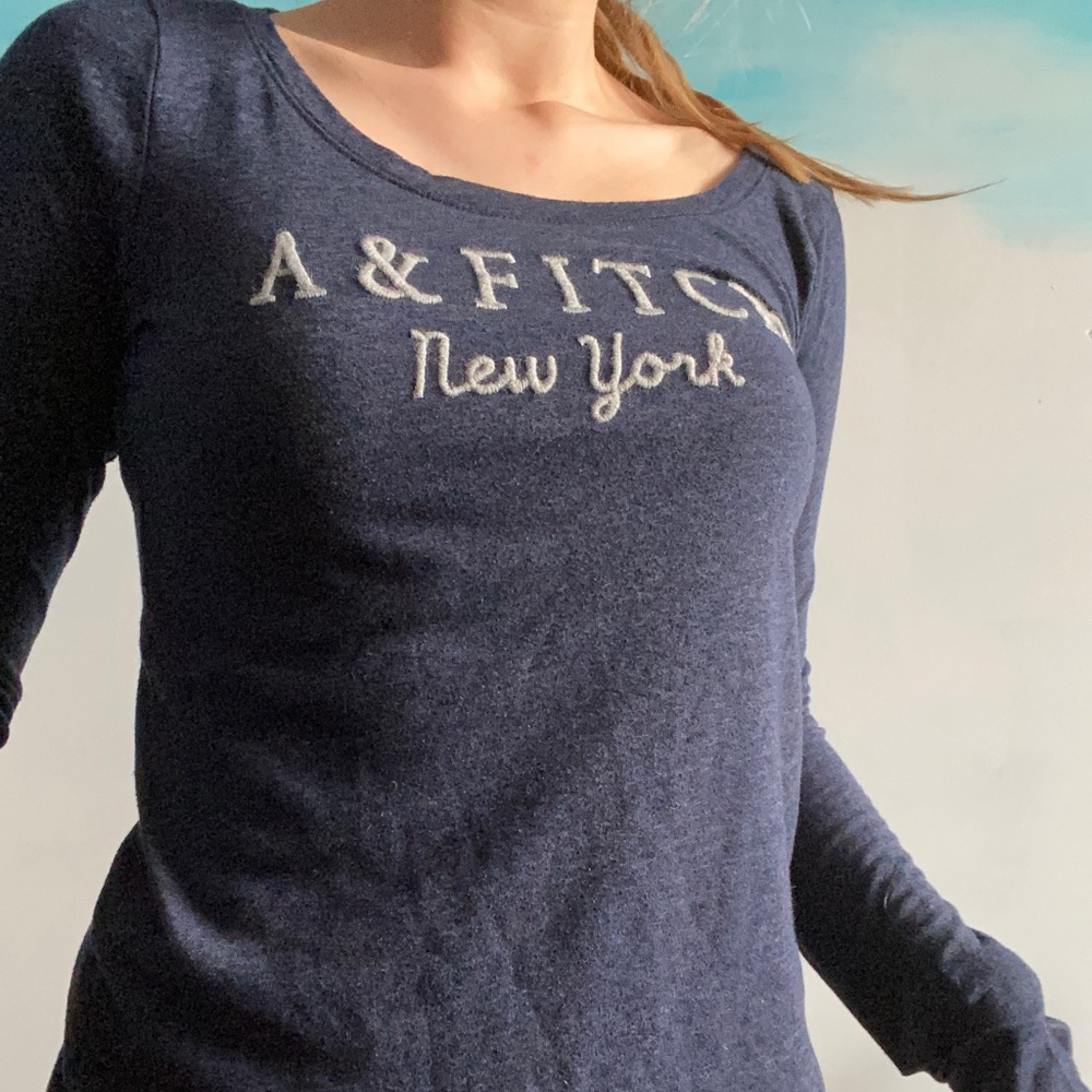 navy blue abercrombie & fitch long sleeve